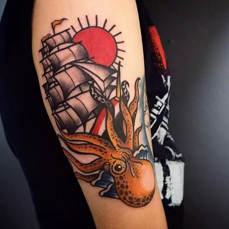 American-traditional-tattoo--9