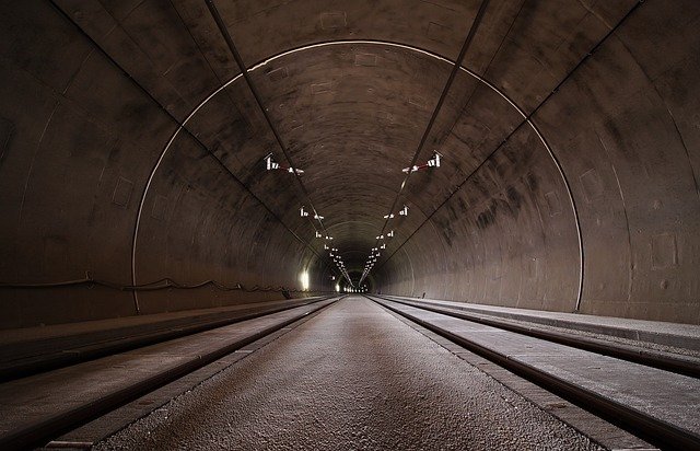tunnel-ge72477ddb-640