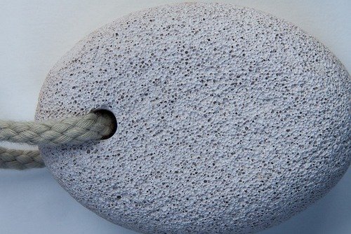 pumice-stone-g865b1031e-640