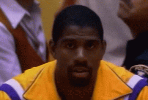 magic-johnson-pointing