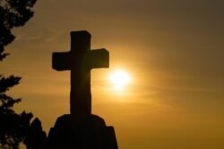 cross-1772560-640