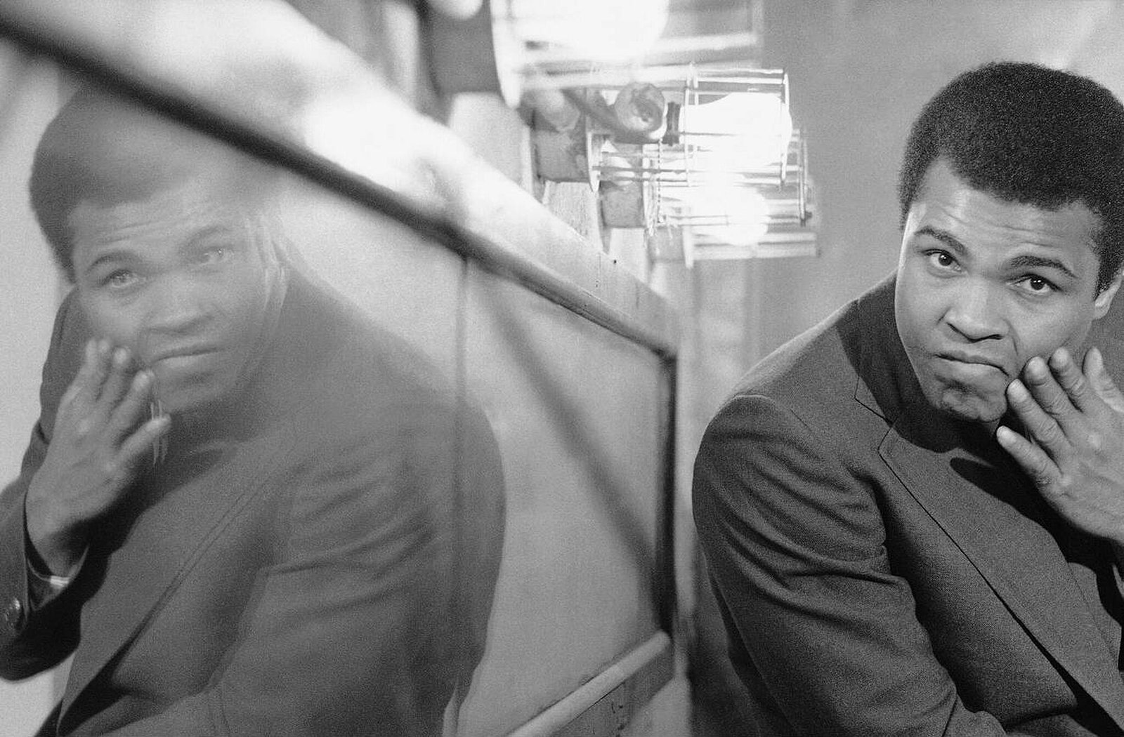 2048px-Muhammad-Ali-1971-Press-Photo